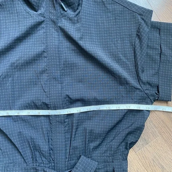 Black Short Sleeve Jumpsuit - Picture 6 of 10